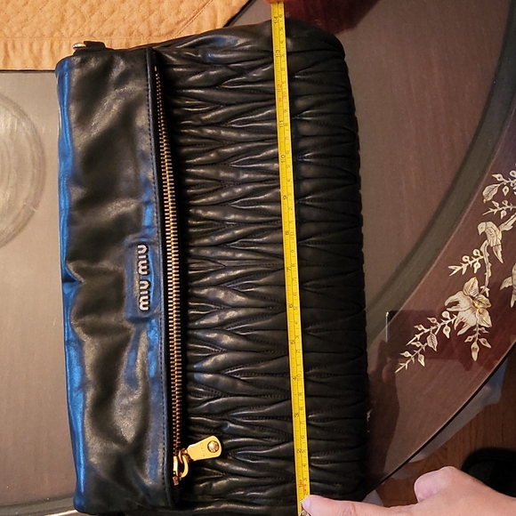 miu miu matelasse crossbody flap bag/clutch - Picture 12 of 15